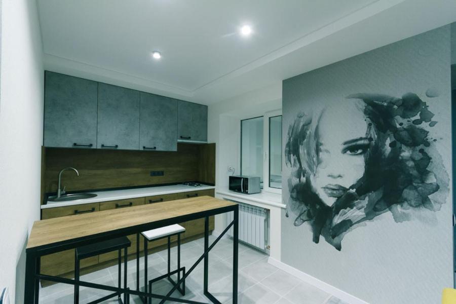 Hotrent Olympic Apartment เคียฟ ภายนอก รูปภาพ